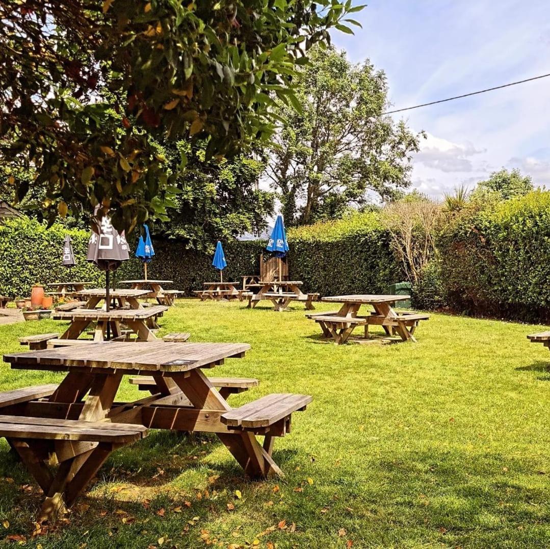 The Mortimer Arms (Adults Only) Romsey Ngoại thất bức ảnh