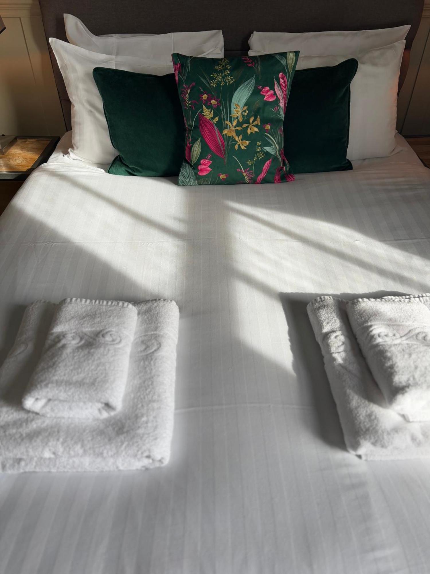 The Mortimer Arms (Adults Only) Romsey Ngoại thất bức ảnh